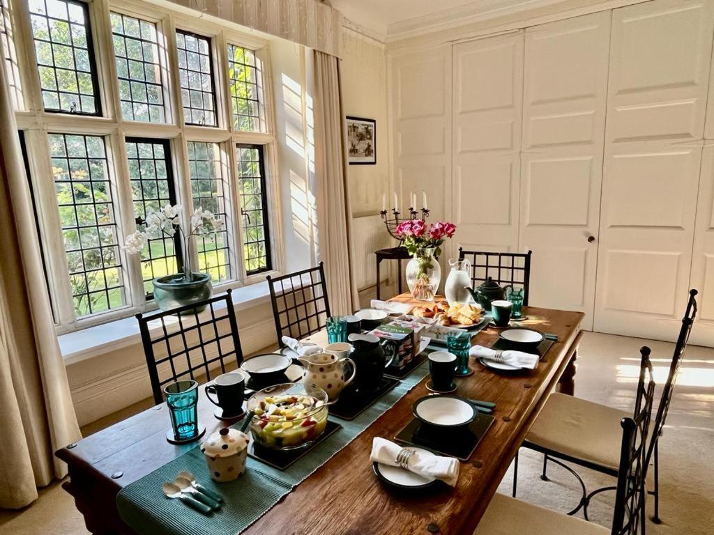 Parsonage House, Badminton Bed & Breakfast Great Badminton Ngoại thất bức ảnh